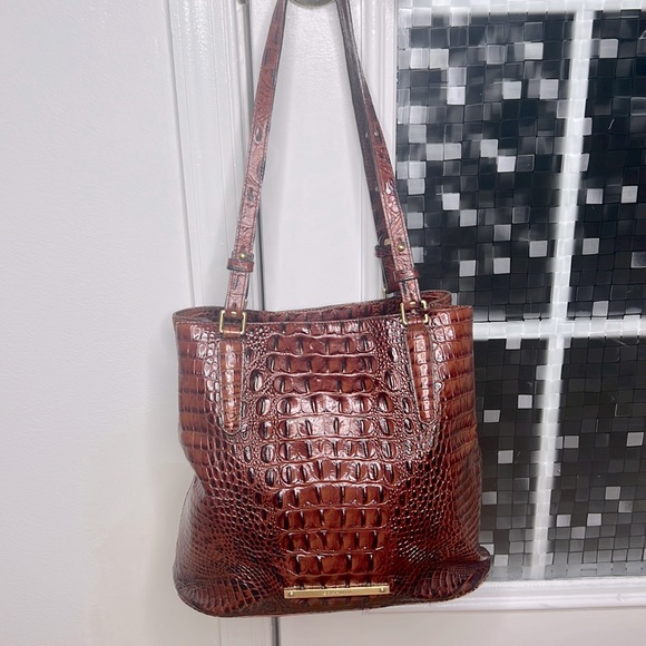 Brahmin Handbags - 💕 Brahmin crocodile leather pecan brown large Hudson bucket bag 💕